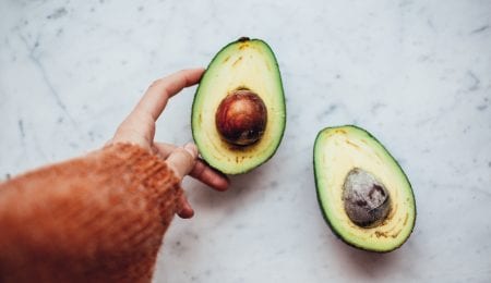 6 Amazing Benefits of Avocado